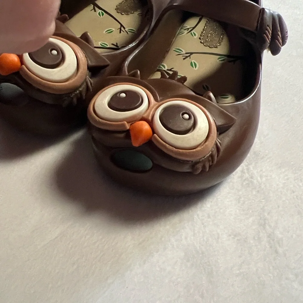 Mini Melissa Brown Owl Mary Jane’s